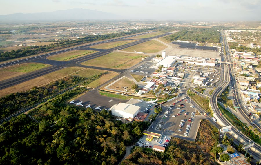 Aeropuerto Internacional Licenciado Gustavo DÃaz Ordaz (PVR ... Aeropuerto Internacional Licenciado Gustavo DÃaz Ordaz (PVR ...
