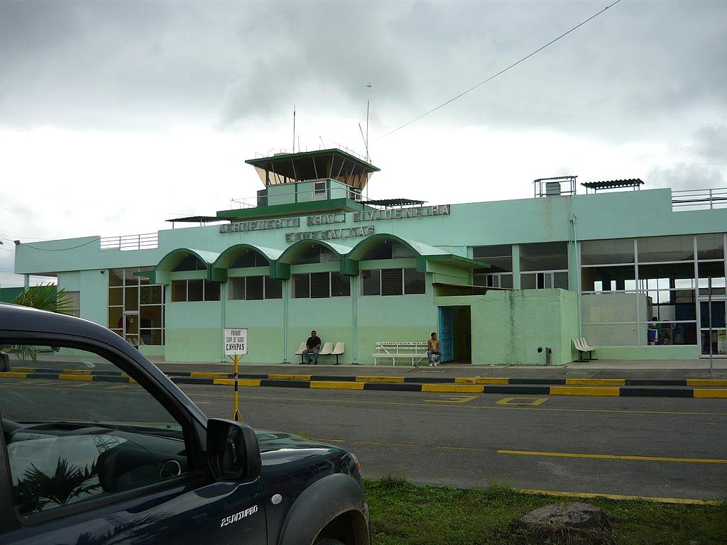 Aeropuerto Internacional General Rivadeneira Aeropuerto Internacional General Rivadeneira