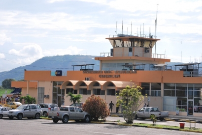 Aeropuerto Internacional General Rivadeneira