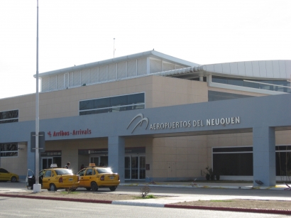 Aeropuerto Internacional de Neuquen