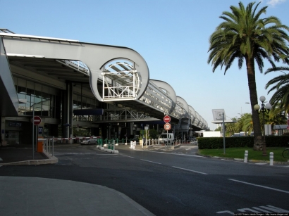 Aeropuerto Niza Costa Azul