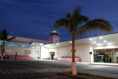 Aeropuerto Internacional de Puerto Vallarta