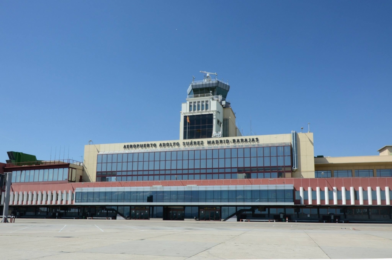 Resultado de imagen de Aeropuerto de barajas