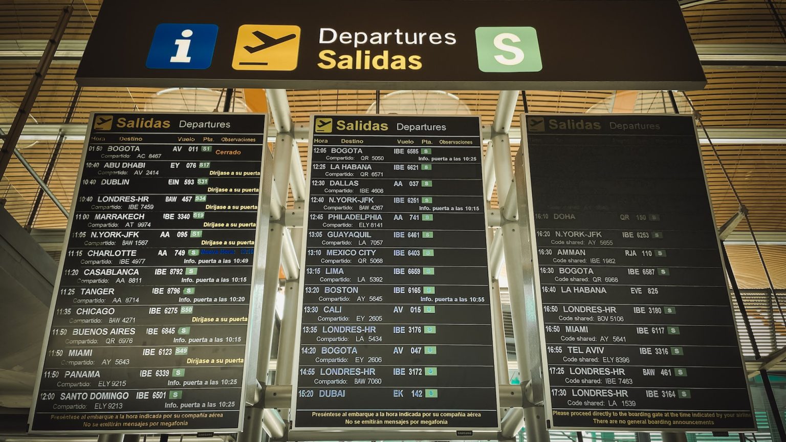 Salidas de vuelos- Aeropuerto Madrid - Barajas | Ryanair, Vueling ...