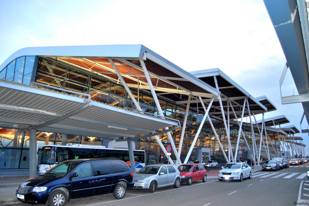 Aeropuerto de Zaragoza (ZAZ)