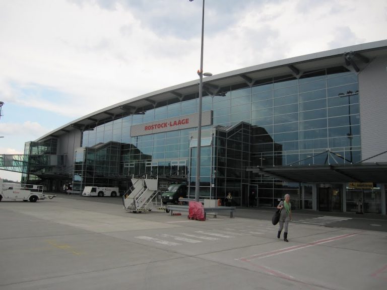 Aeropuerto de RostockLaage (RLG)
