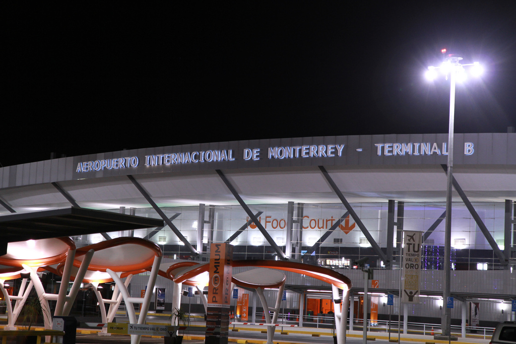 Aeropuerto Internacional Mariano Escobedo (MTY)