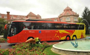 Magical Shuttle – Disneyland Paris.