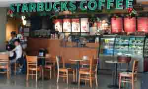 Starbucks en el Aeropuerto Jorge Chávez.