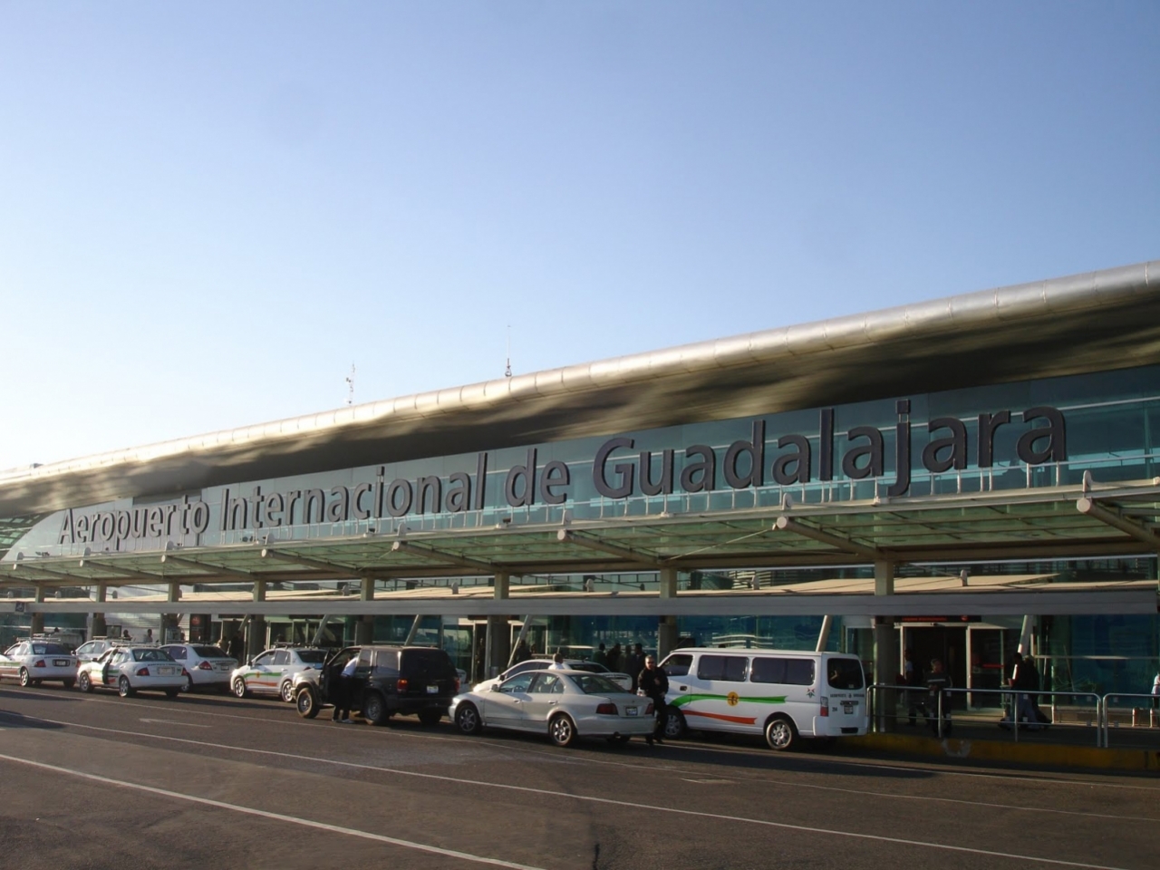 Resultado de imagen para aeropuerto de guadalajara